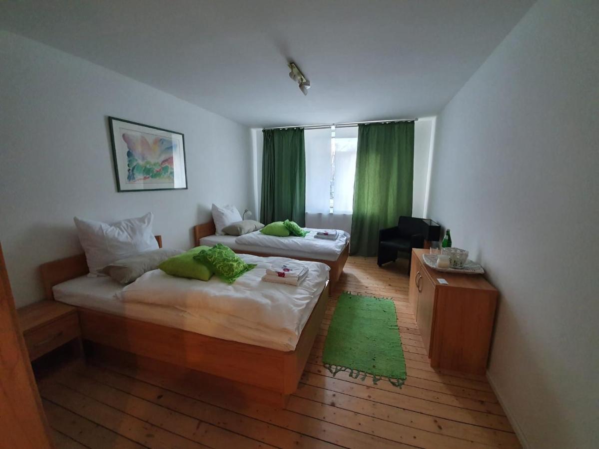 3-Zimmer Wohnung In Der City Bochum Esterno foto